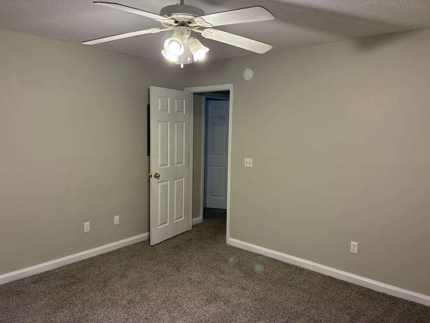 Sumter Apartment: 1070 Jessamine Trail