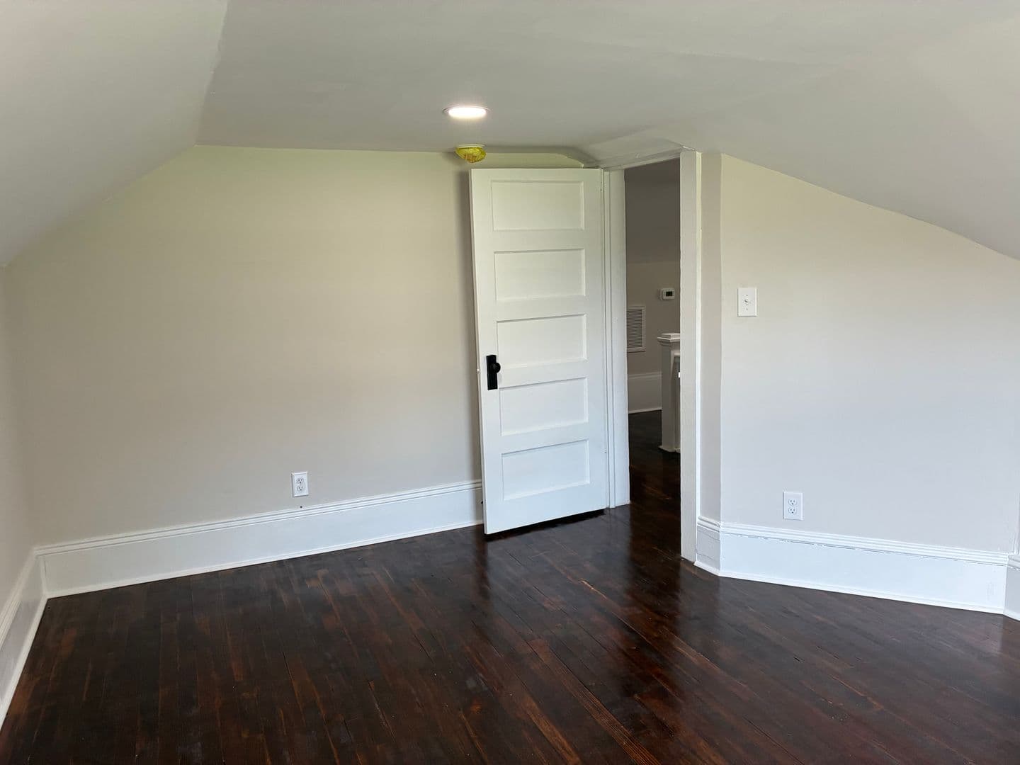 Shelby House: 107 Lineberger Street