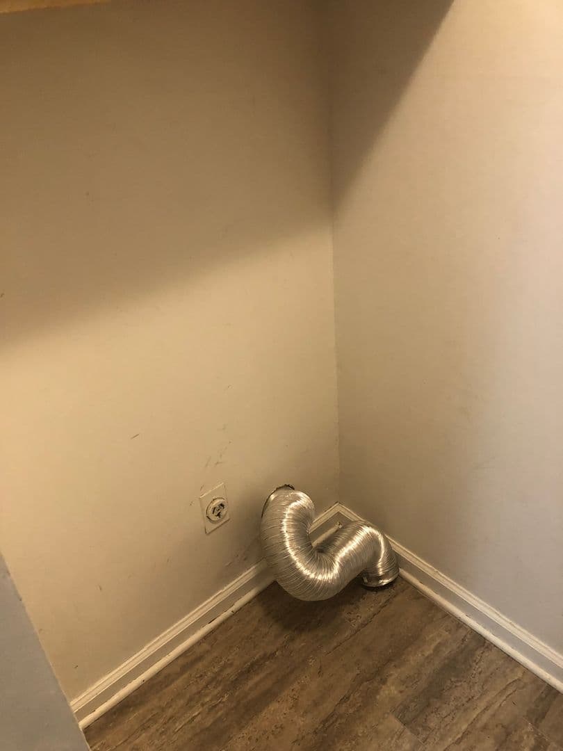 Sumter Apartment: 1070 Jessamine Trail