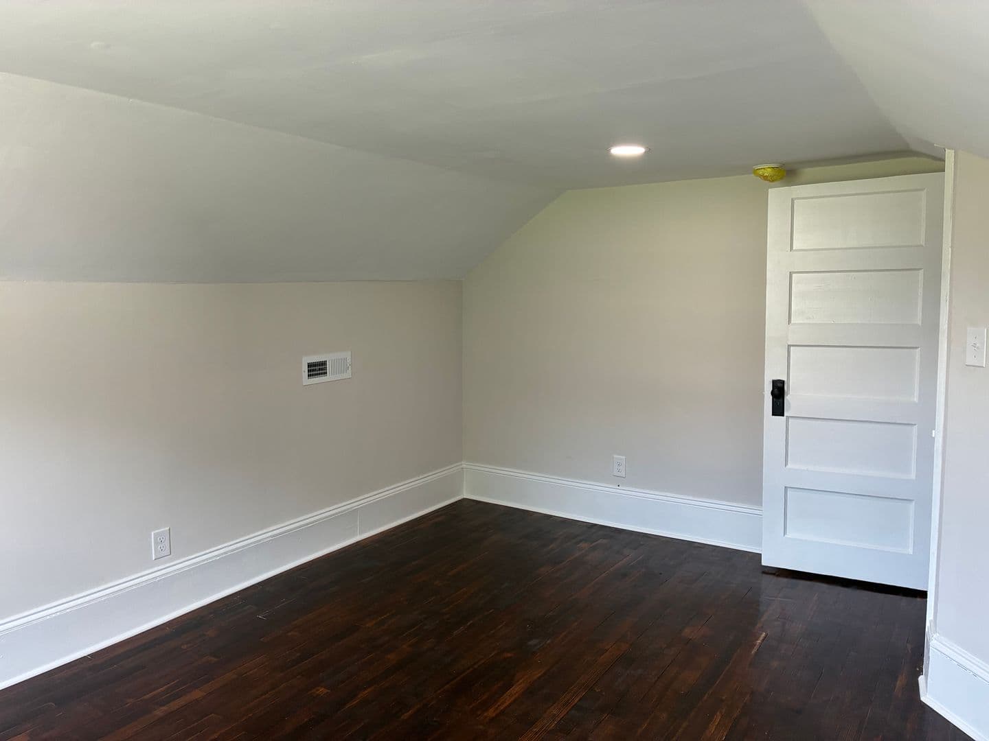 Shelby House: 107 Lineberger Street
