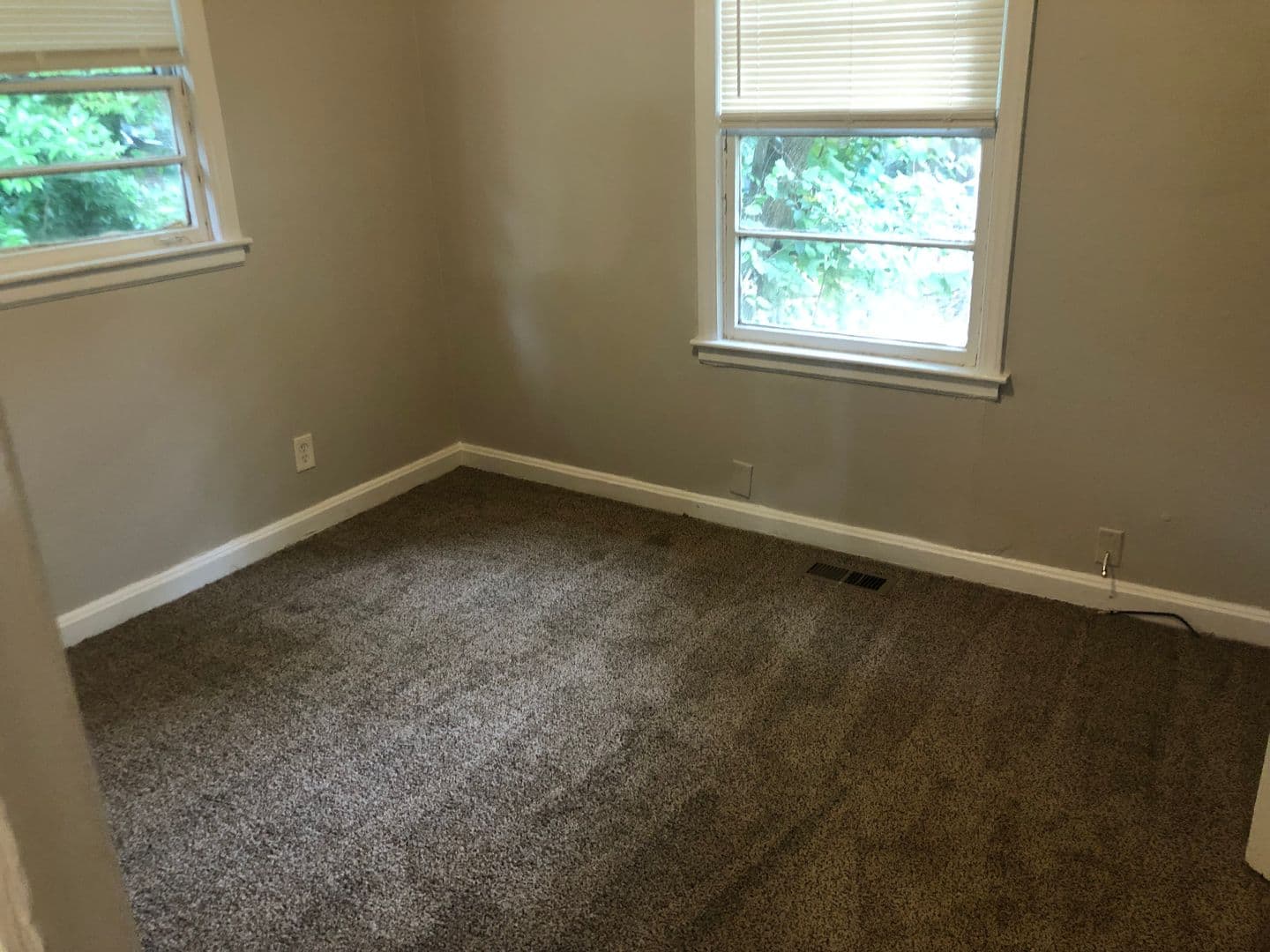 Charlotte Apartment: 937 Norland Road
