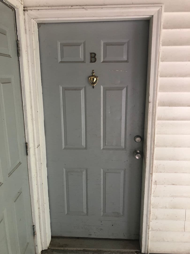 Sumter Apartment: 1070 Jessamine Trail