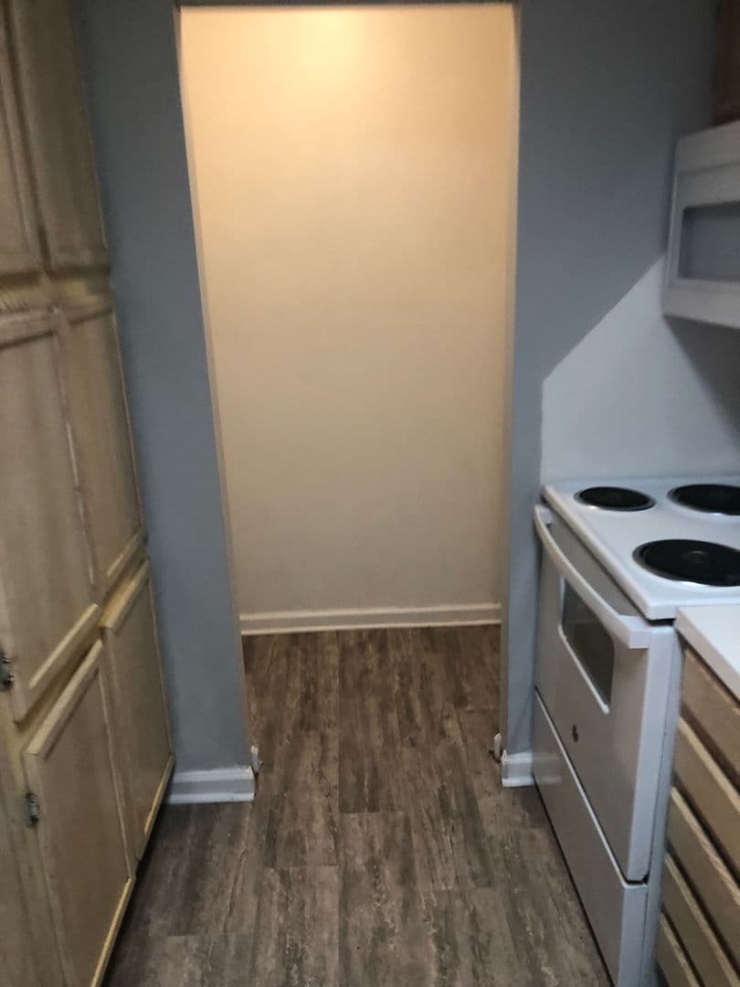 Sumter Apartment: 1070 Jessamine Trail