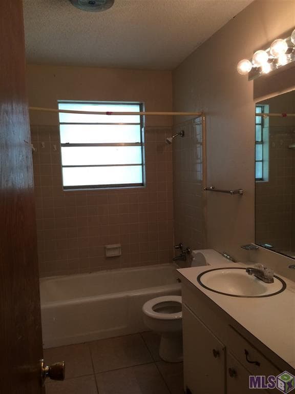 Baton Rouge House: 3121 Madeira Dr