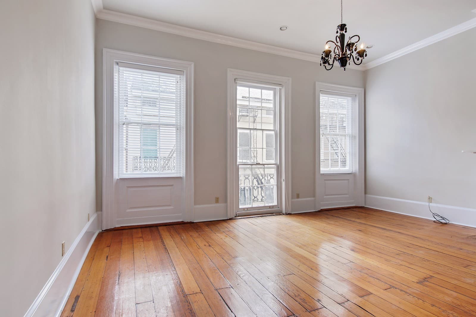 New Orleans Apartment: 315-317 Royal Street