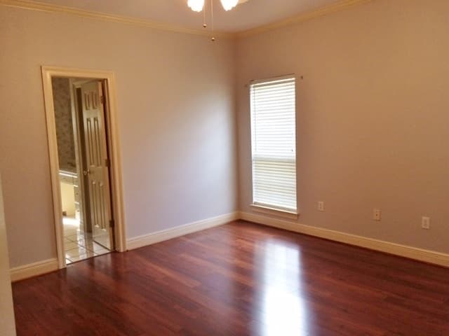 Baton Rouge House: 850 Troutbeck