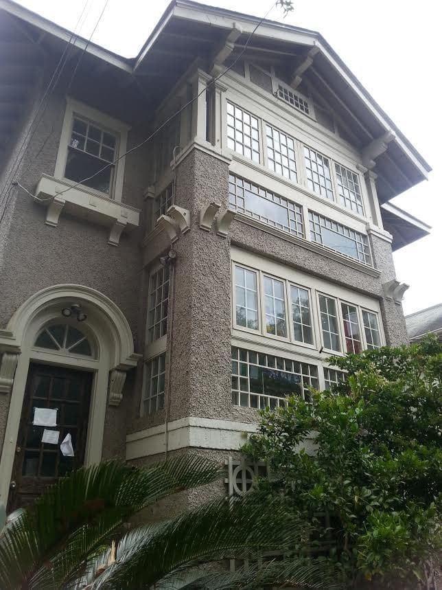 New Orleans Apartment: 527-29 Broadway Ave.