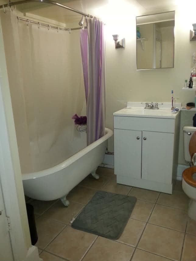 New Orleans Apartment: 527-29 Broadway Ave.