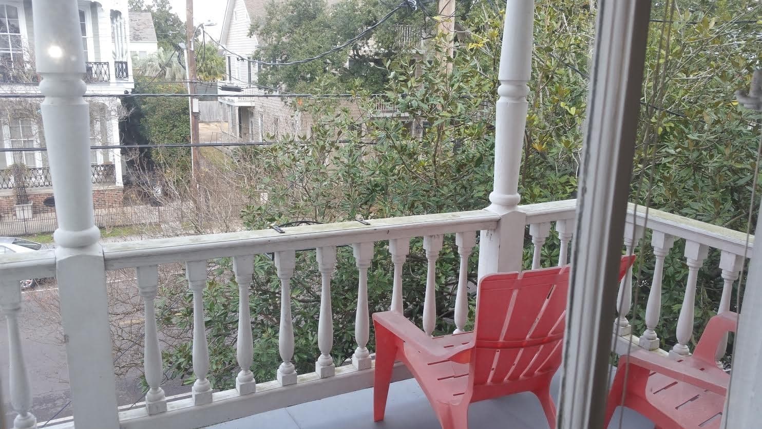 New Orleans Apartment: 2424-2426 Magazine St.