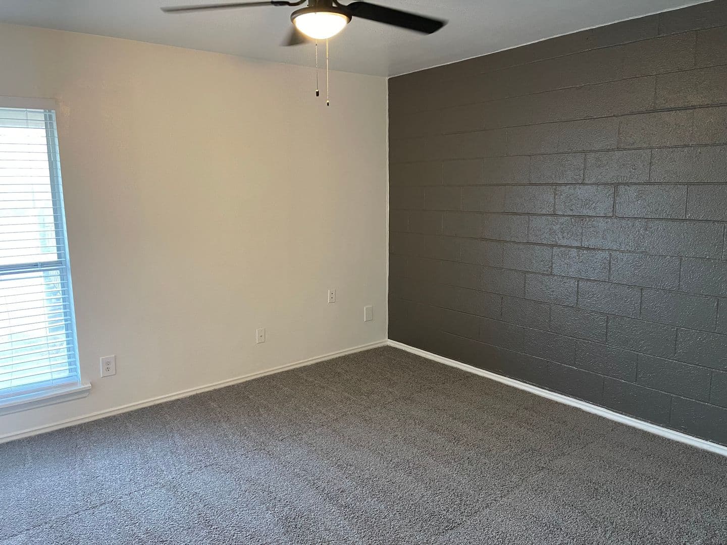 Dallas Apartment: 6864 Larmanda St