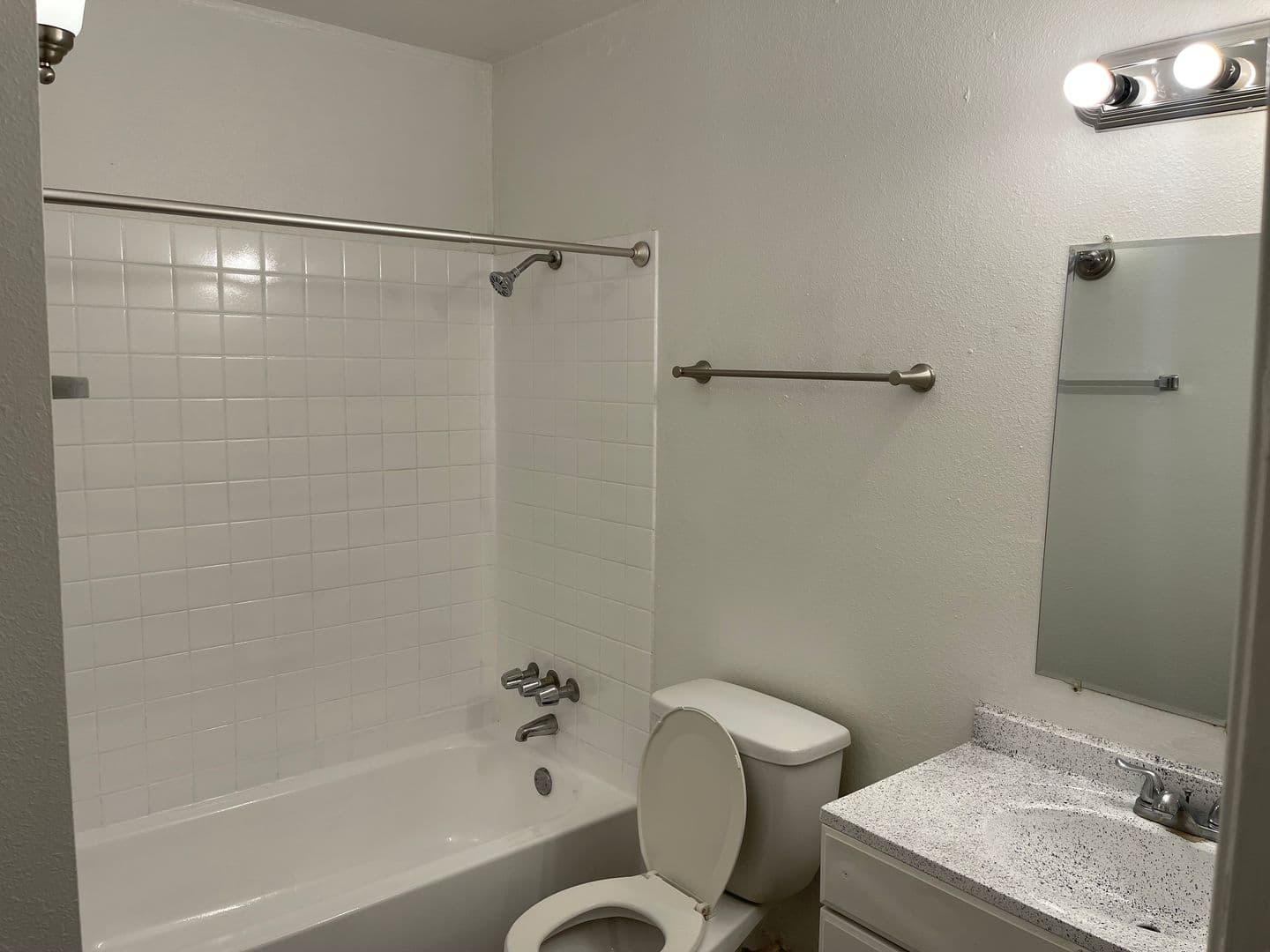 Dallas Apartment: 6864 Larmanda St