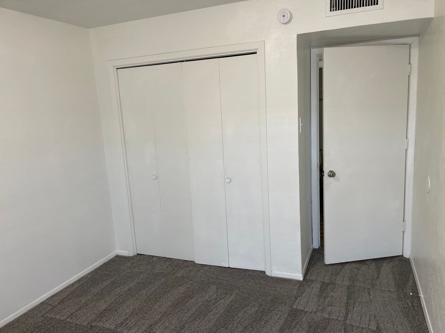 Dallas Apartment: 6864 Larmanda St