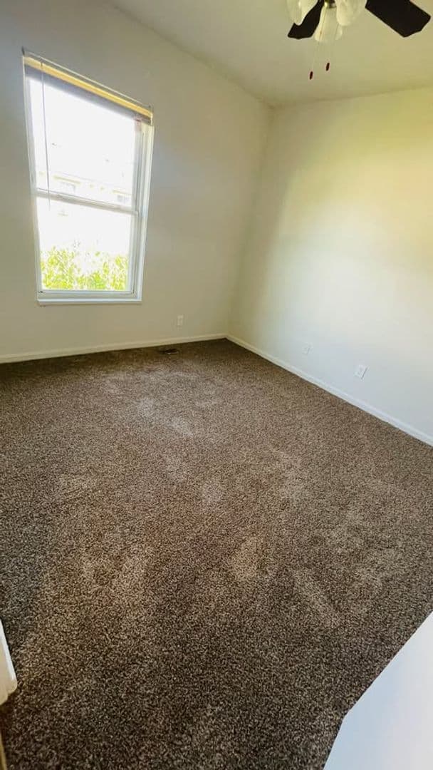 Louisville Townhome: 5546 Indian Oaks Circle