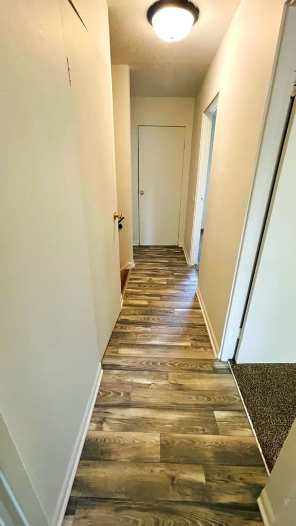 Louisville Townhome: 5546 Indian Oaks Circle