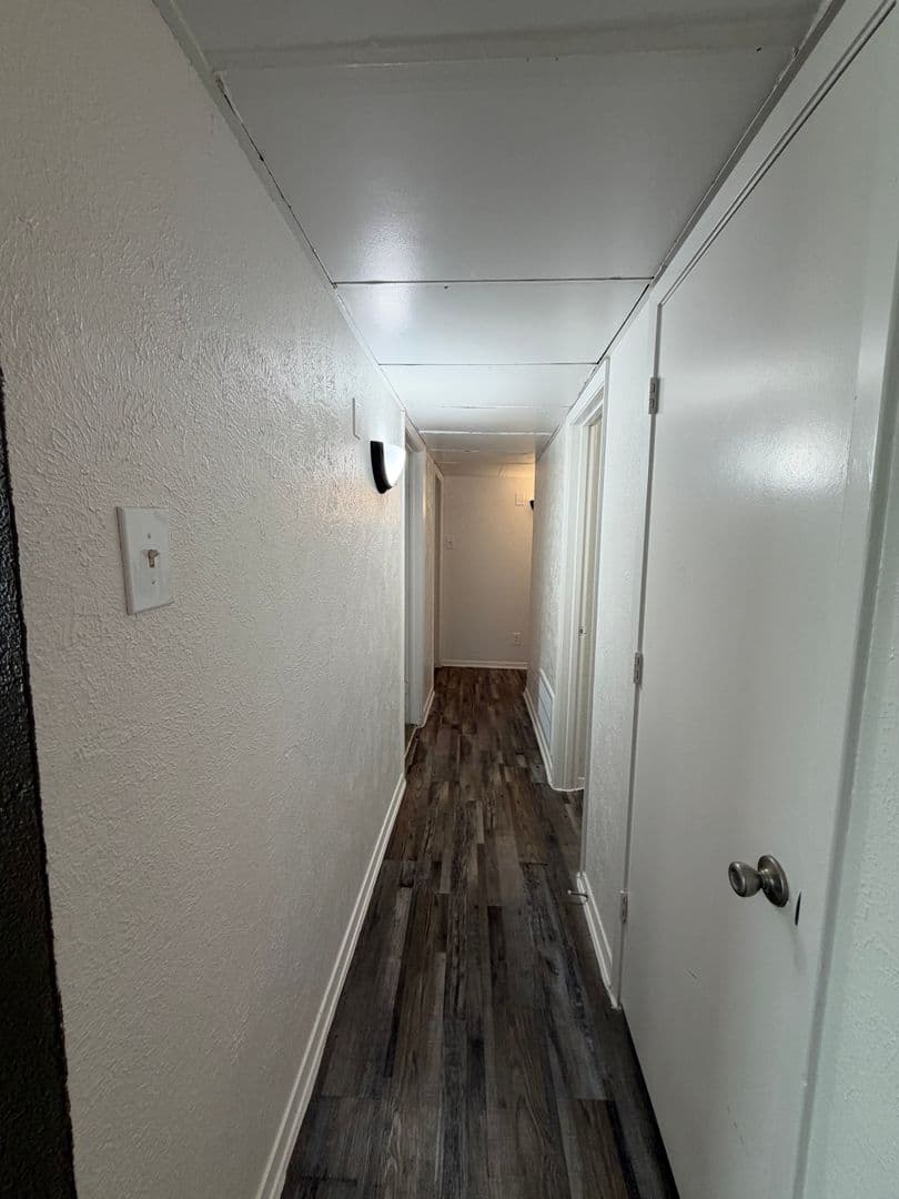 Dallas Apartment: 6864 Larmanda St