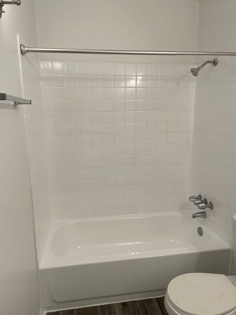 Dallas Apartment: 6864 Larmanda St