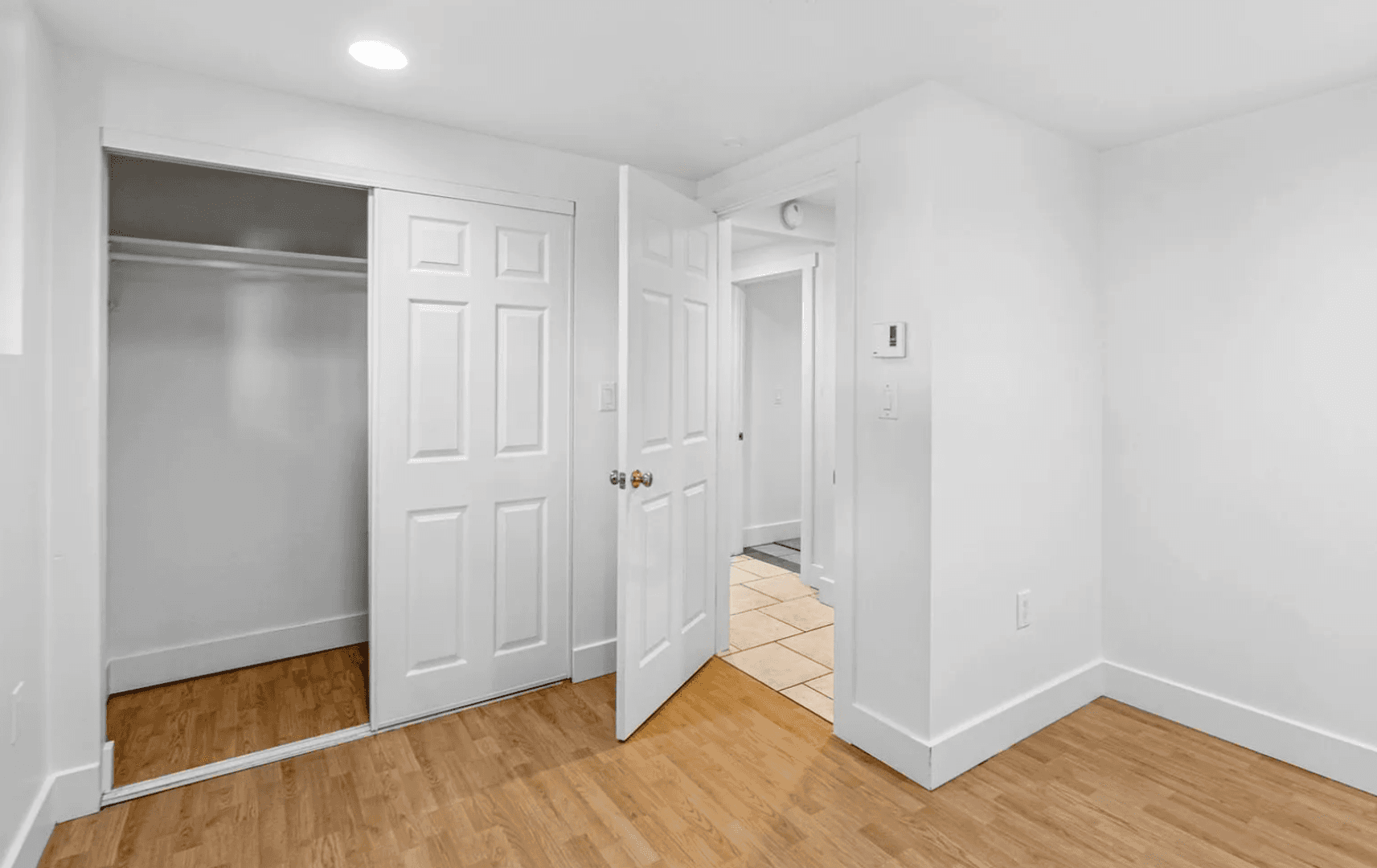 Des Moines House: 1837 S 263rd Pl