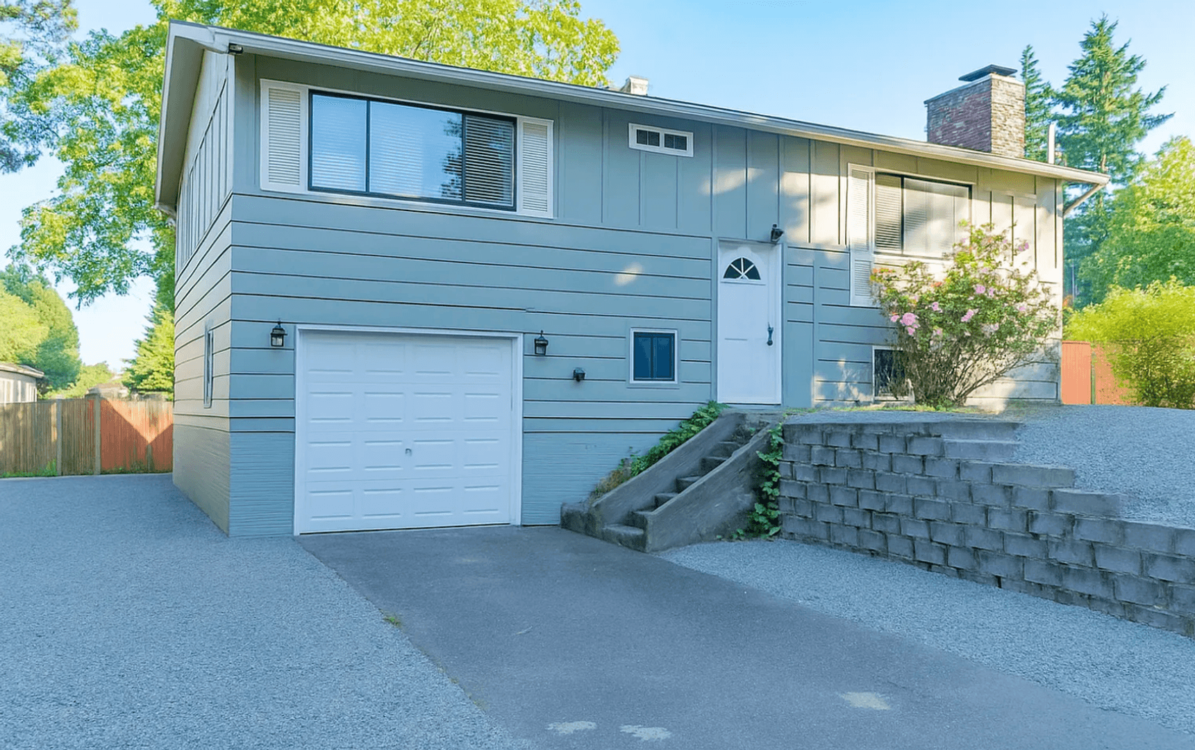 Des Moines House: 1837 S 263rd Pl