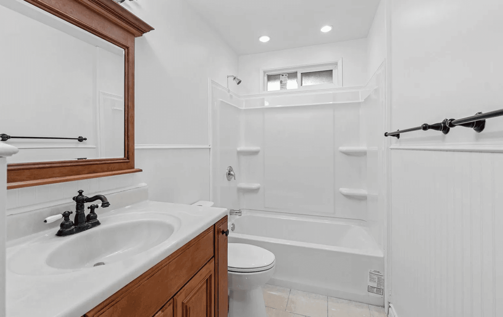 Des Moines House: 1837 S 263rd Pl