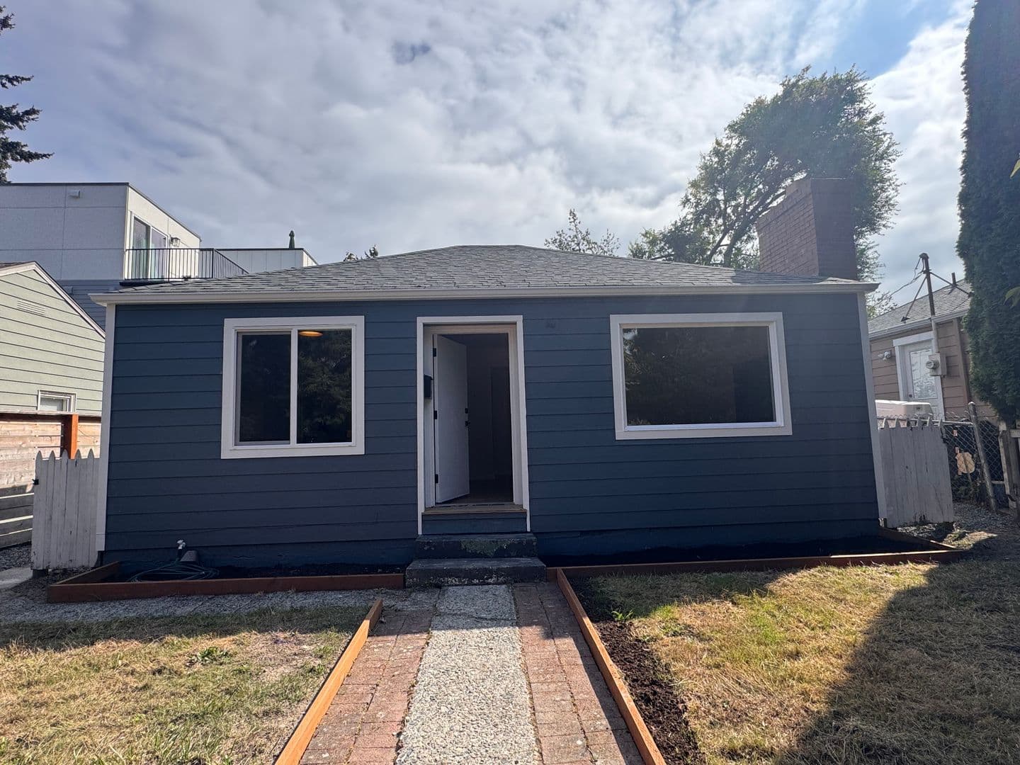 Seattle House: 9230 21st Ave SW