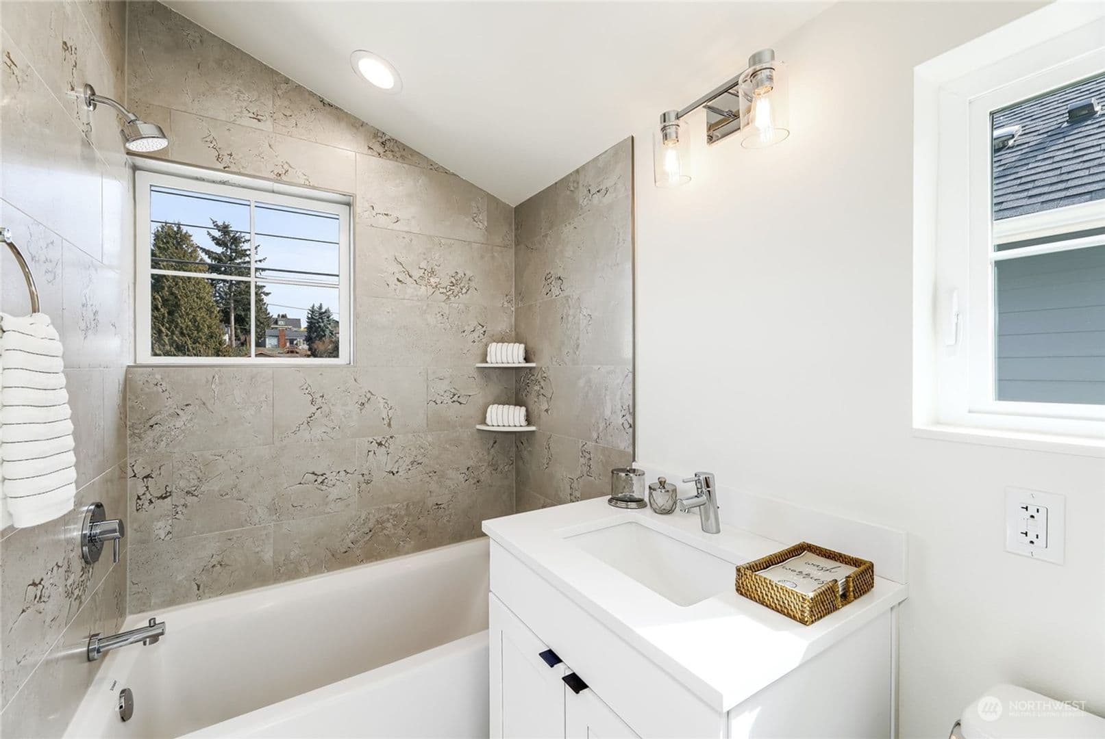 Seattle House: 9031 15th Ave SW