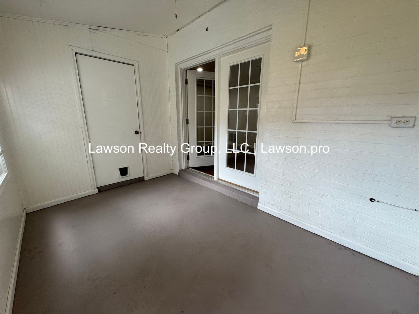 Vinton House: 107 Oxford Sq.