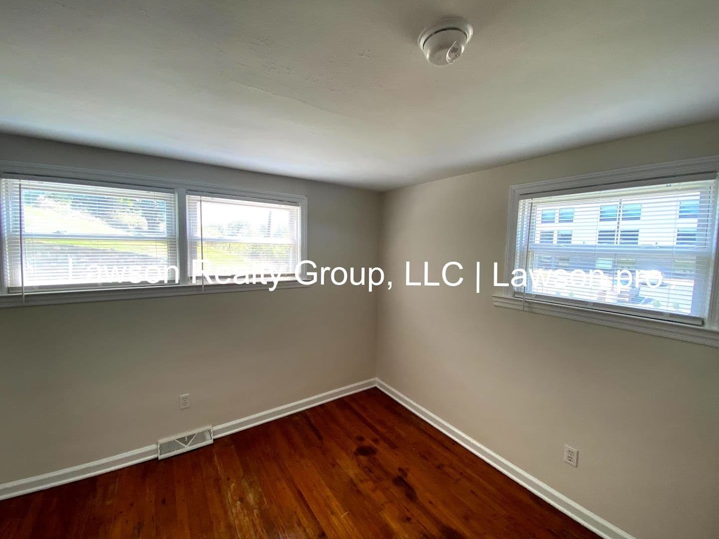 Salem House: 2782 Wildwood Rd