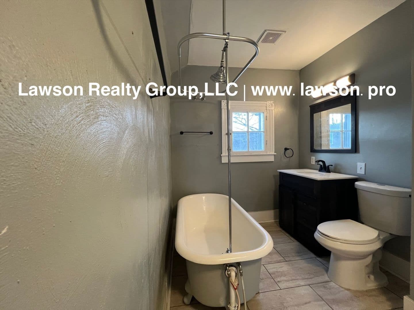 Roanoke Apartment: 360 Mountain Ave., SW