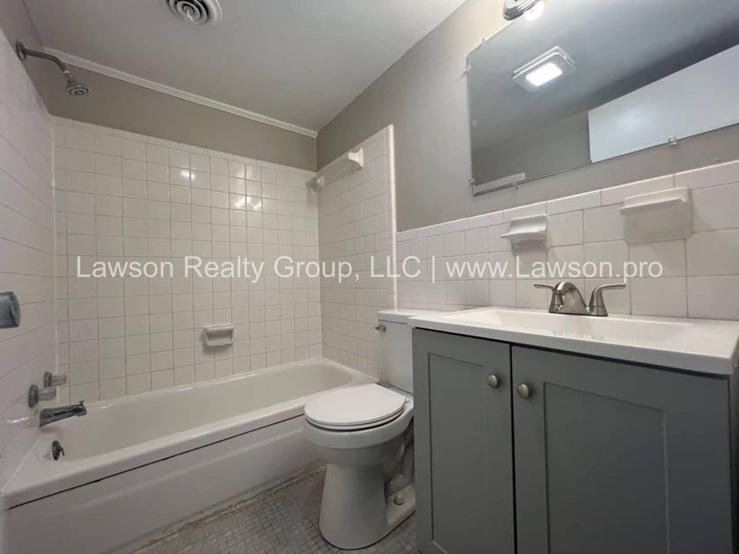 Roanoke Apartment: 2200 Stephenson Ave