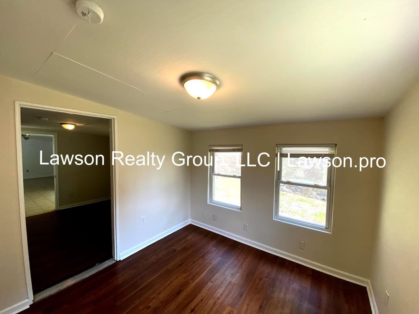 Salem House: 2782 Wildwood Rd