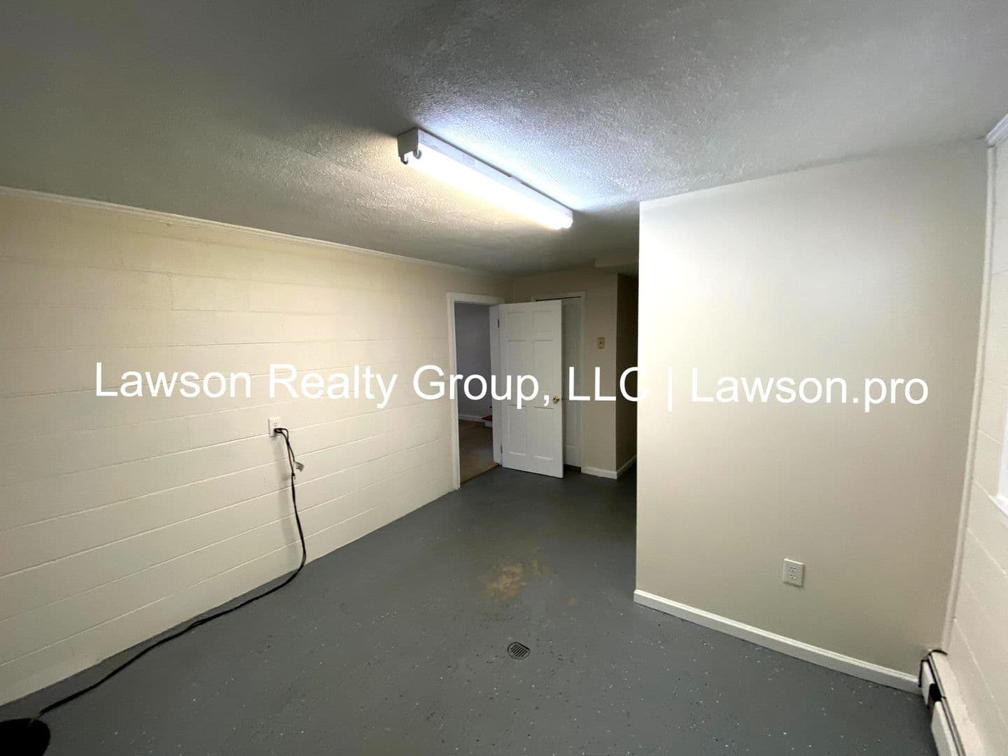 Salem House: 1706 Glendon Rd.