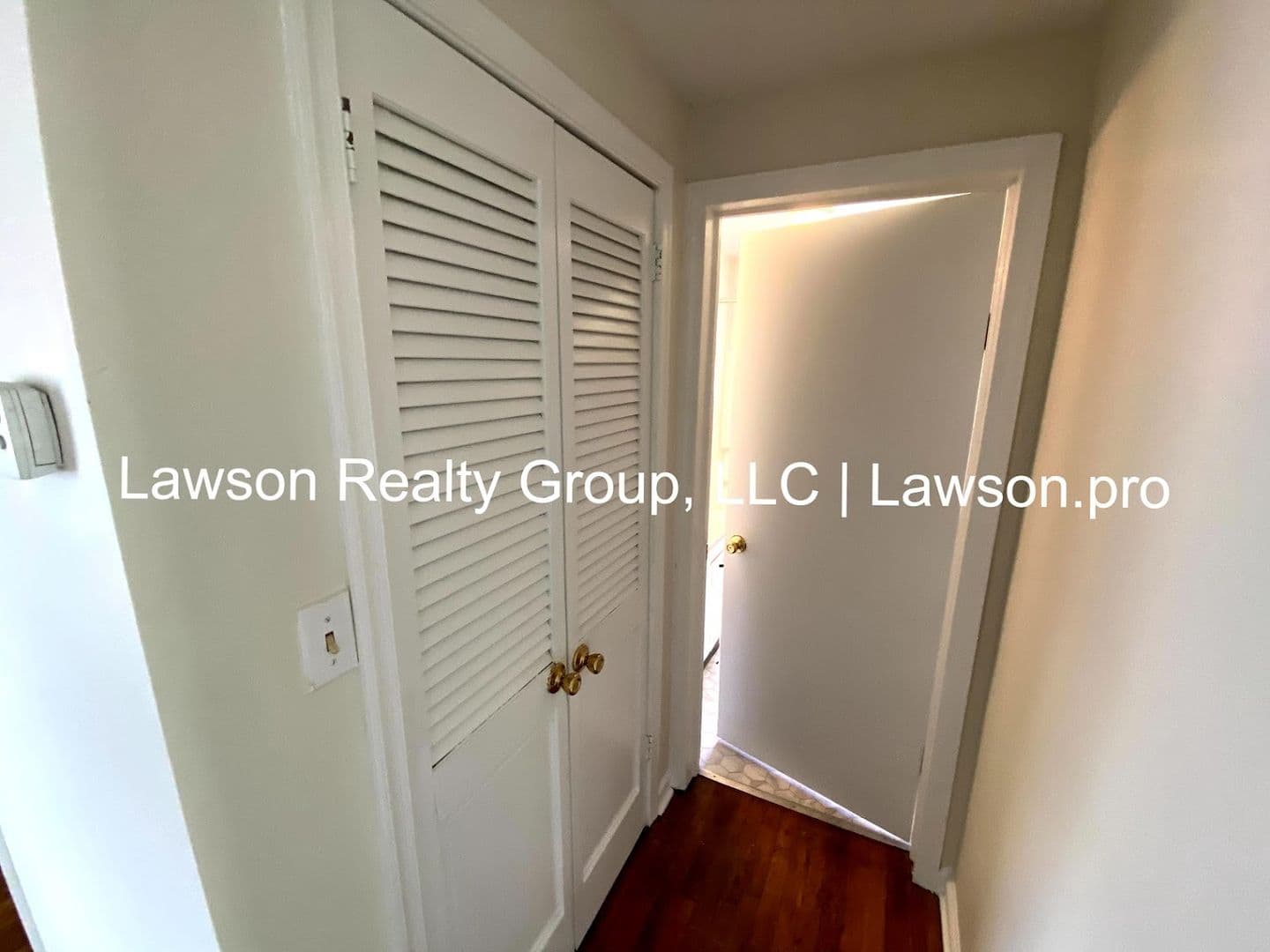 Salem House: 2782 Wildwood Rd