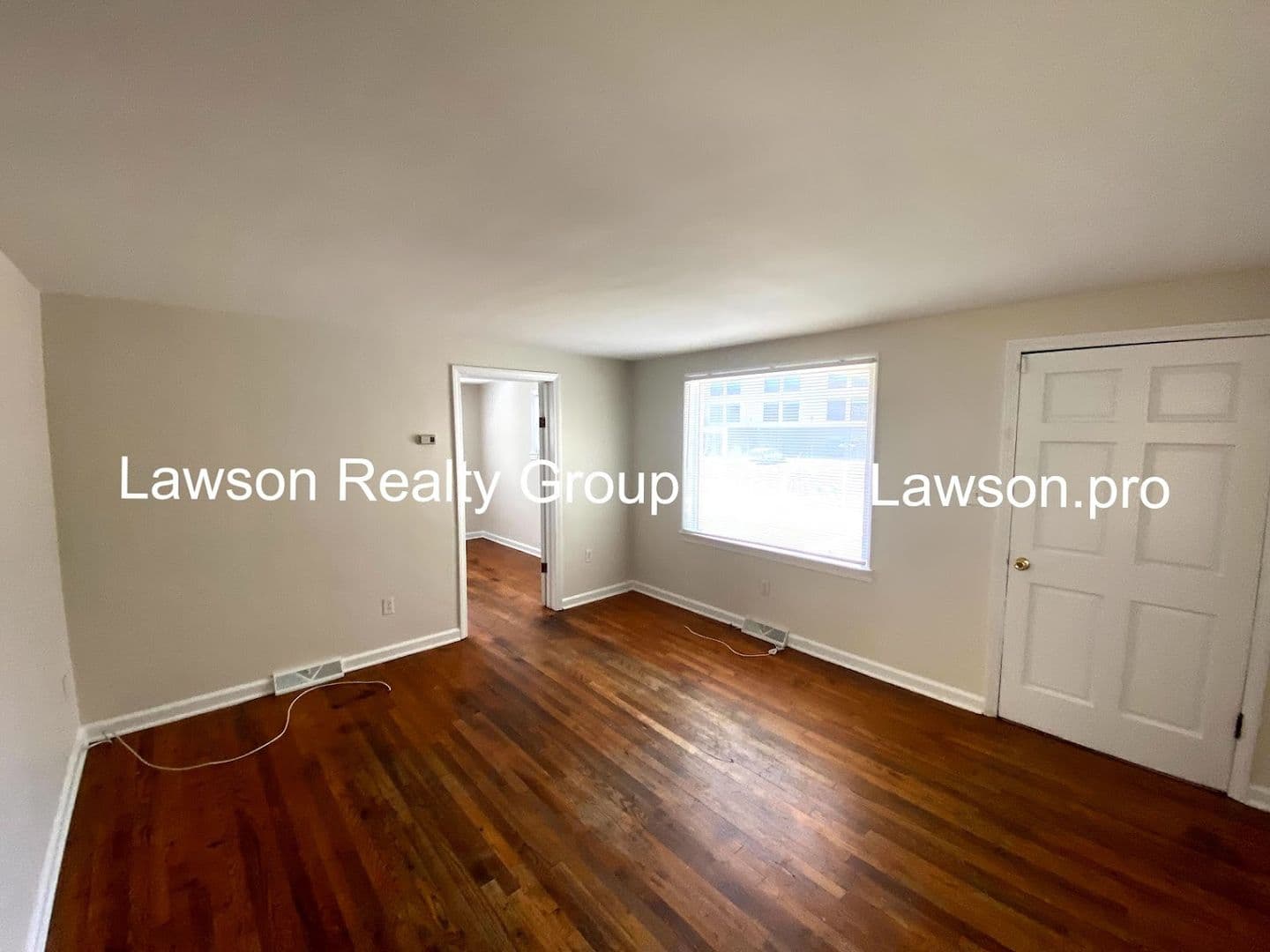 Salem House: 2782 Wildwood Rd