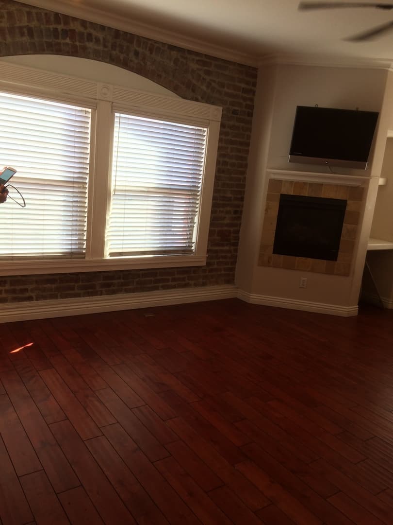 Long Beach Apartment: 345 Chestnut Ave