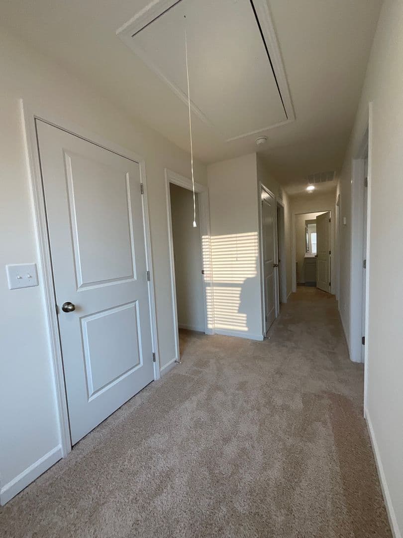 Morristown House: 569 Cliff St