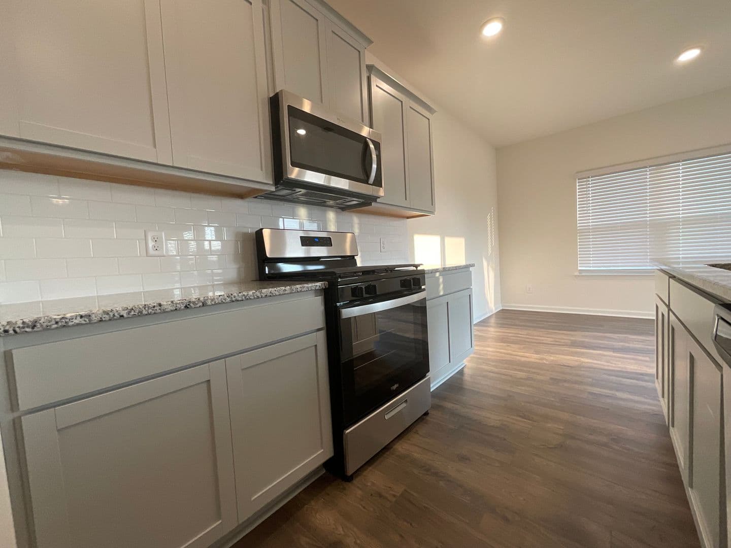 Morristown House: 569 Cliff St