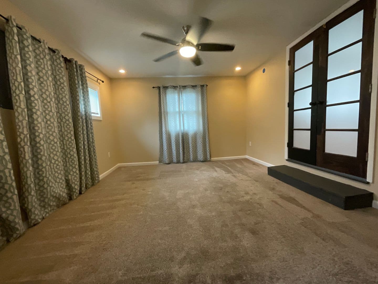 Morristown House: 3984 Bruce St