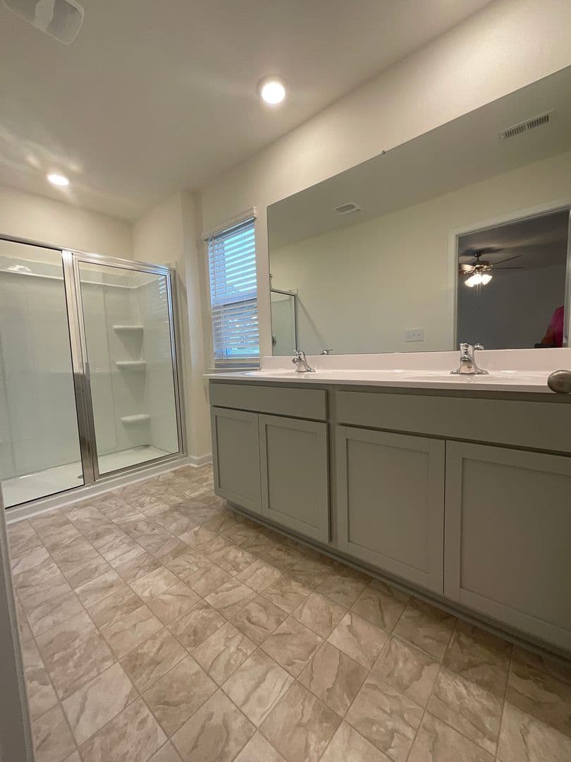 Morristown House: 569 Cliff St
