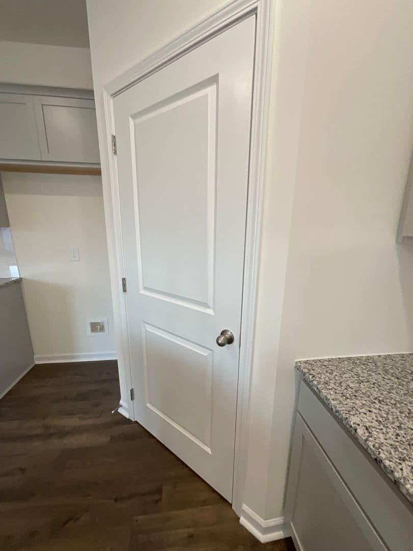 Morristown House: 569 Cliff St