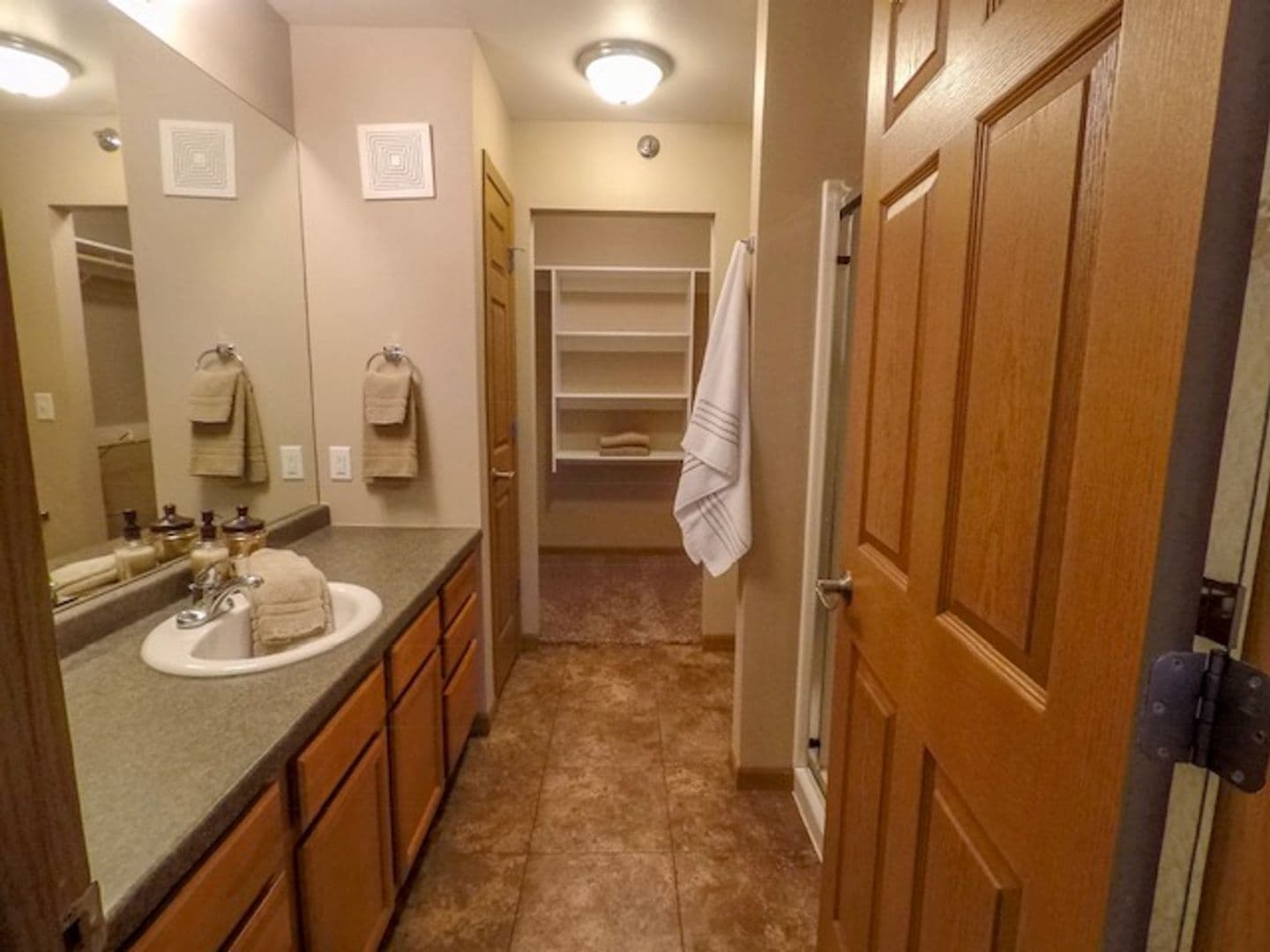 Bismarck Apartment: 3415 Montreal Street