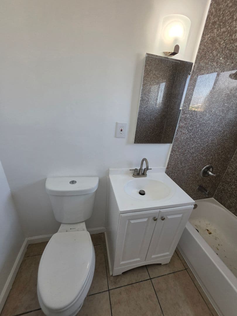 Stanton Apartment: 8043-8055 Chapman Avenue