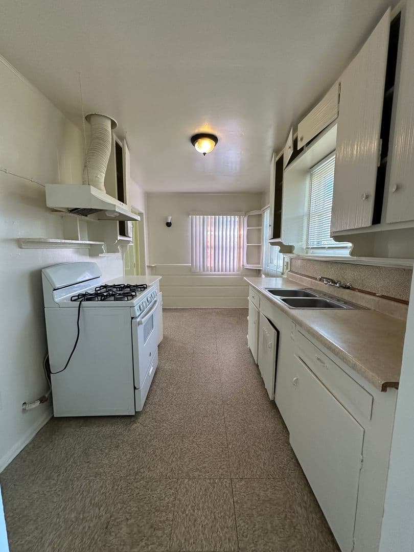 El Monte Apartment: 11953-11963 Lower Azusa Road