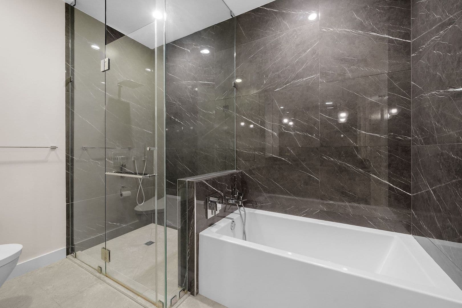 Pasadena Condo: 388 Cordova St, Unit 707