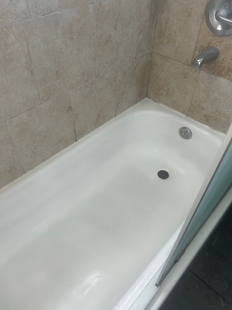 Santa Ana Apartment: 1060 W. 17TH STREET