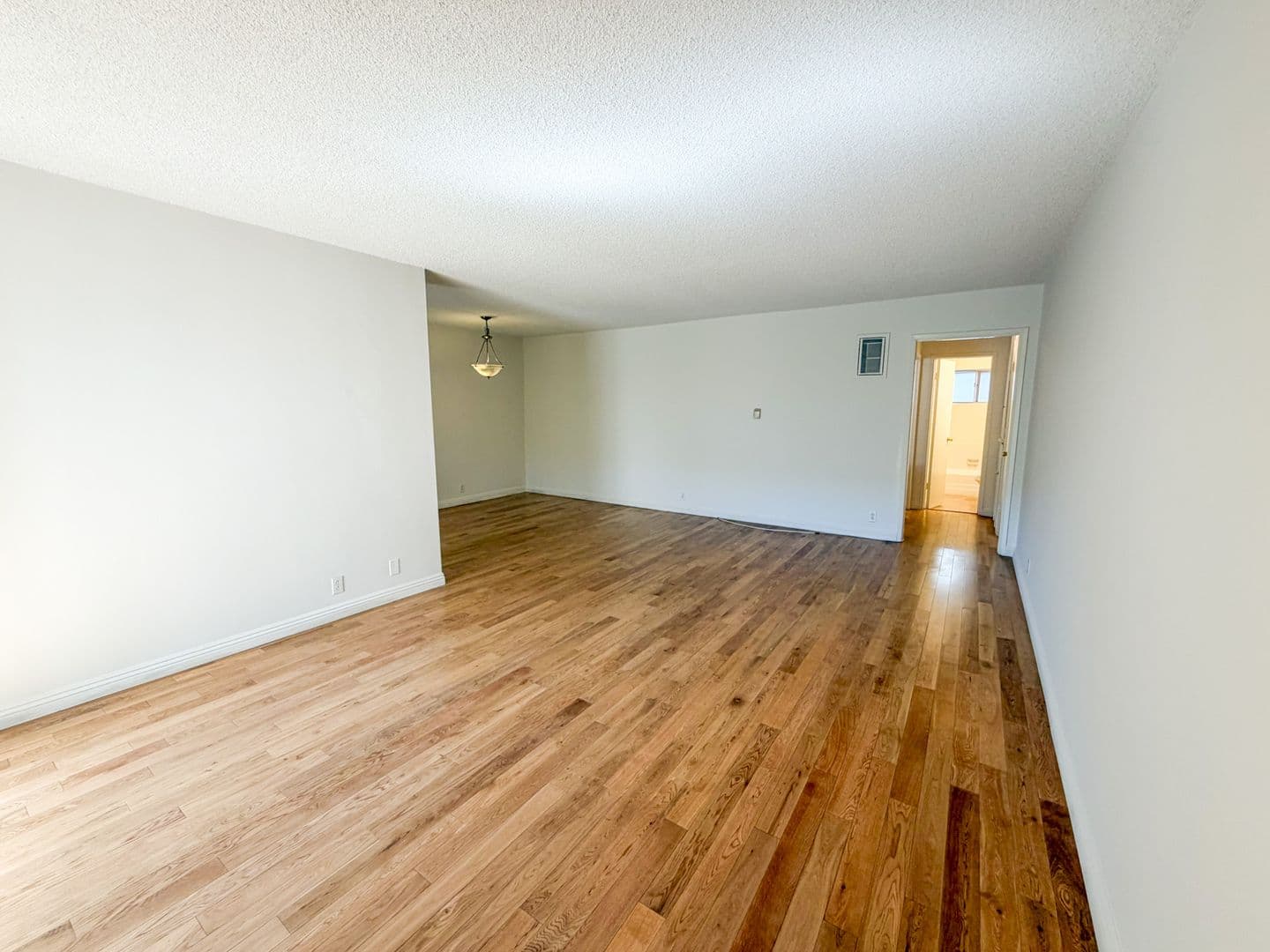 Los Angeles Apartment: 1831 Camden Ave.
