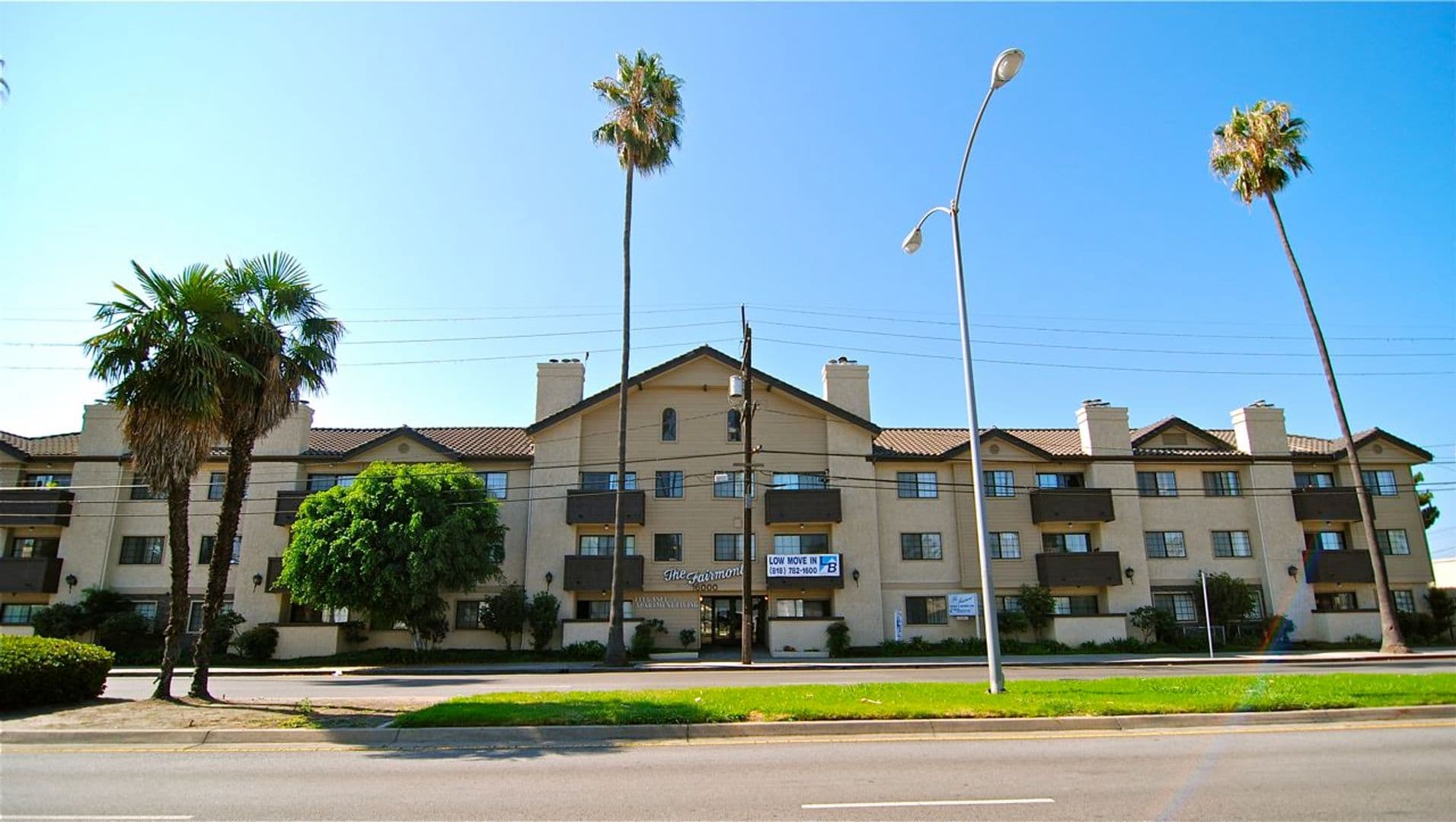 Van Nuys Apartment: 16000 SHERMAN WAY