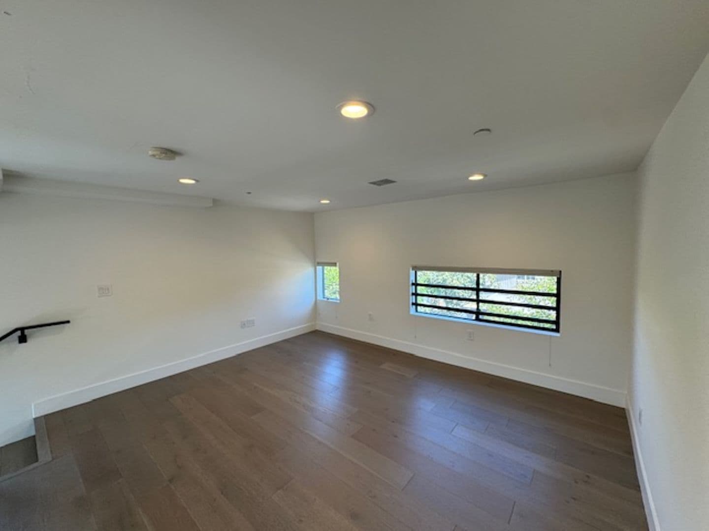Los Angeles Apartment: 321 N. Bixel St.