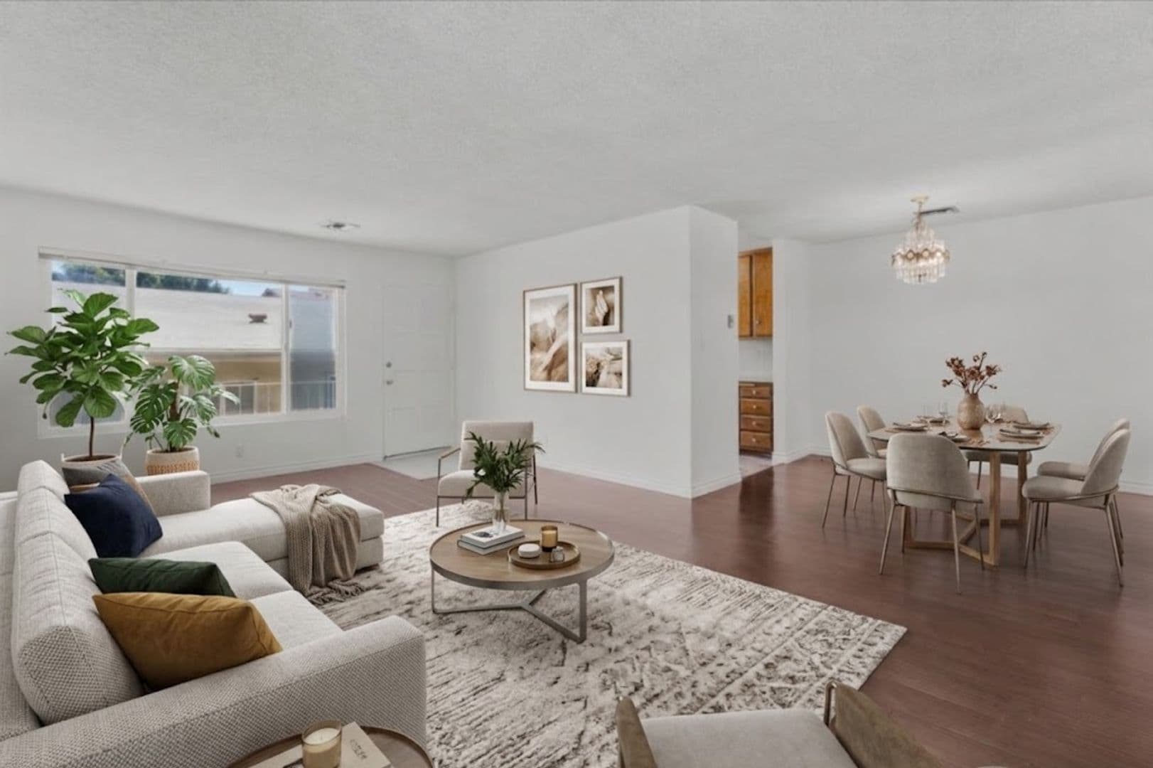 Beverly Hills Apartment: 309 S. Doheny Dr.