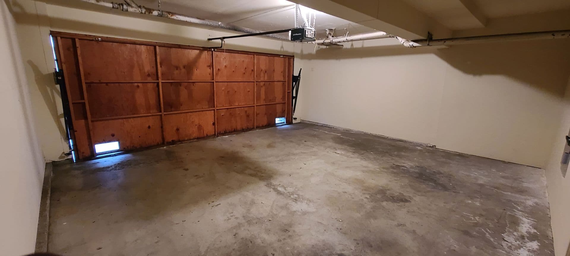 Pasadena Apartment: 79 & 89 Roosevelt Ave.