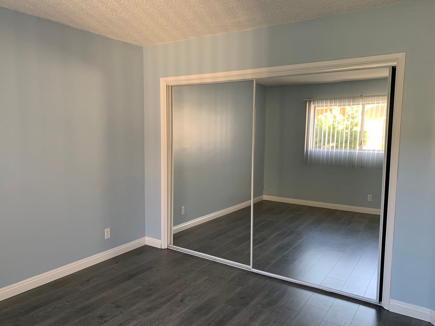 Los Angeles Apartment: 1333 S. Bundy Drive